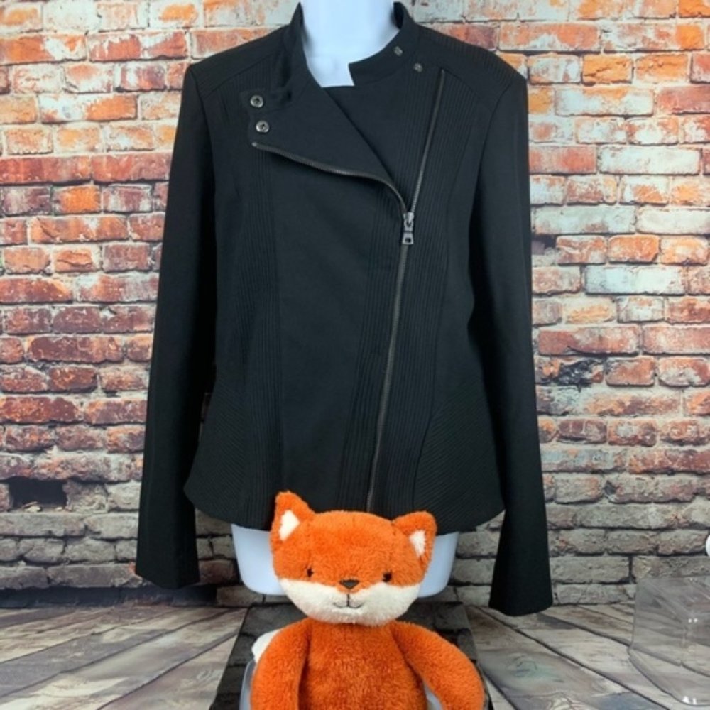 Ann Taylor black moto style ribbed jacket size 10